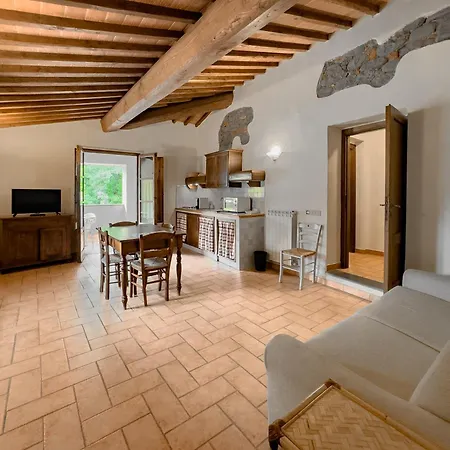 La Ferriera Exclusive - Pool & Waterfall