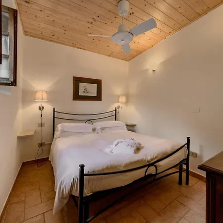 Фермерский дом La Ferriera Exclusive - Pool & Waterfall