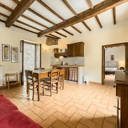 La Ferriera Exclusive - Pool & Waterfall Farm stay Loro Ciuffenna