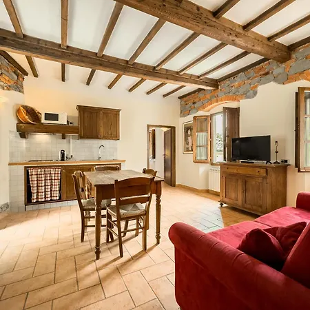 Farm stay La Ferriera Exclusive - Pool & Waterfall