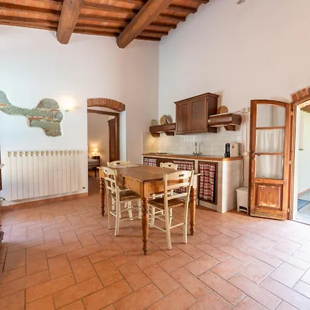 Farm stay La Ferriera Exclusive - Pool & Waterfall Loro Ciuffenna