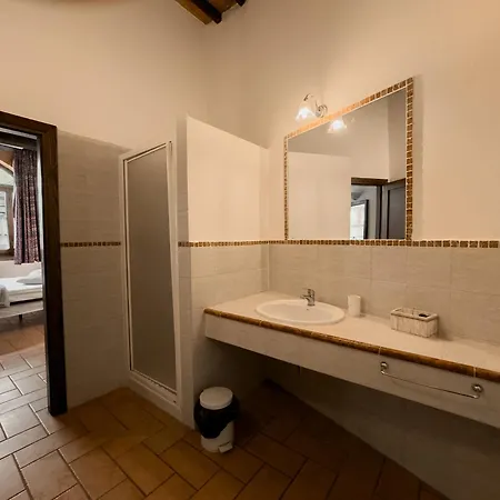 La Ferriera Exclusive - Pool & Waterfall Фермерский дом *