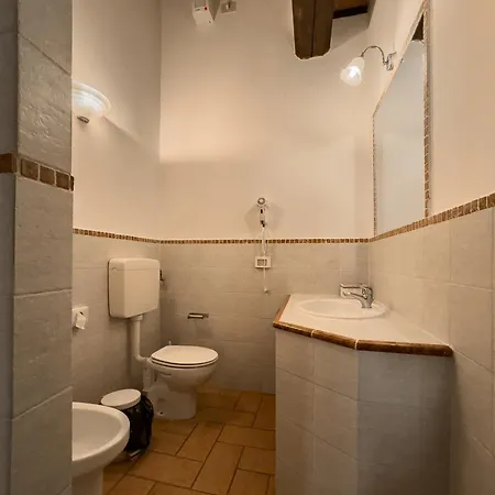 Фермерский дом La Ferriera Exclusive - Pool & Waterfall Лоро-Чуффенна