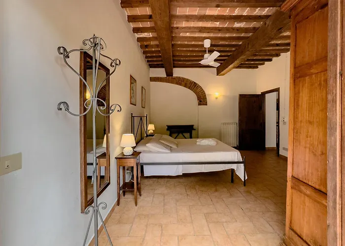 La Ferriera Exclusive - Pool & Waterfall