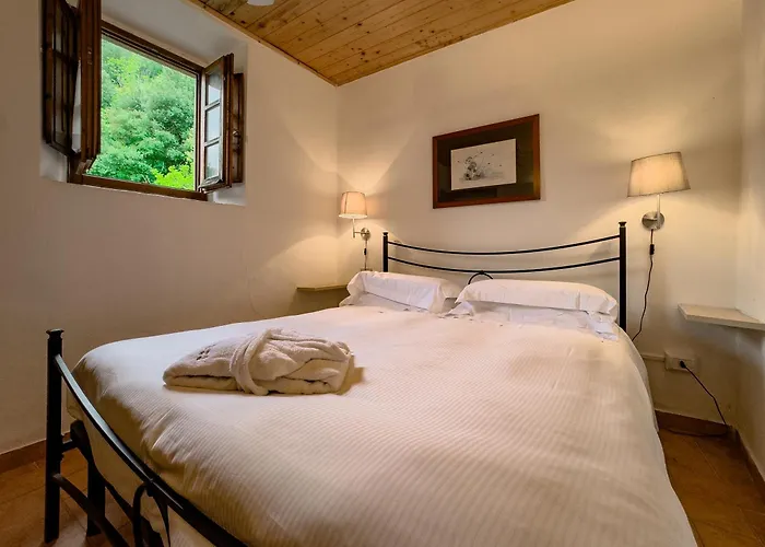 La Ferriera Exclusive - Pool & Waterfall Loro Ciuffenna