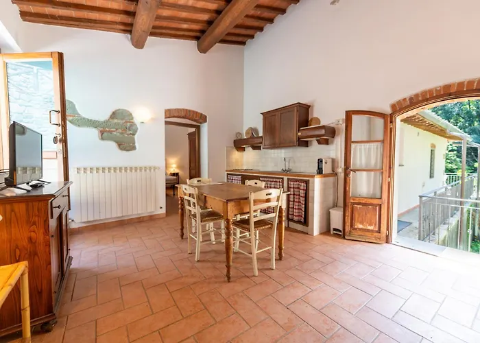 Gospodarstwo agroturystyczne La Ferriera Exclusive - Pool & Waterfall Loro Ciuffenna