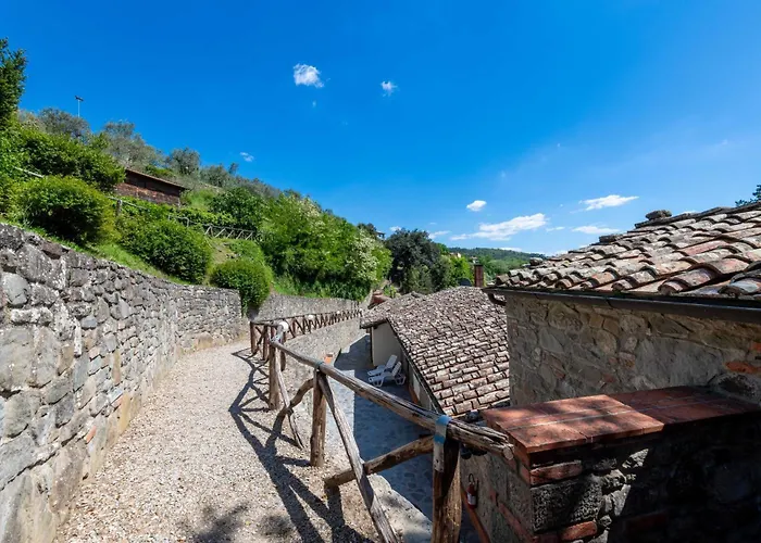 La Ferriera Exclusive - Pool & Waterfall