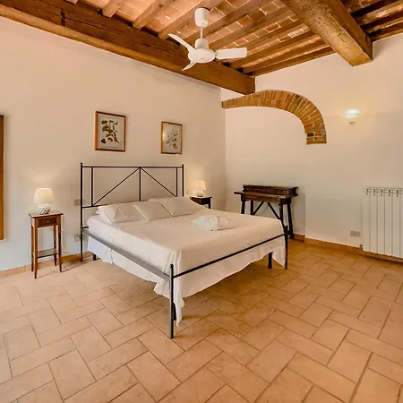 La Ferriera Exclusive - Pool & Waterfall